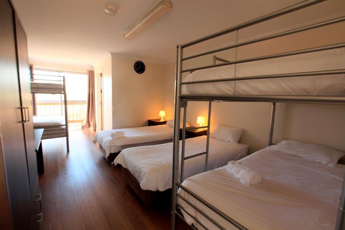 Siesta Villa จินดาไบน์ ภายนอก รูปภาพ