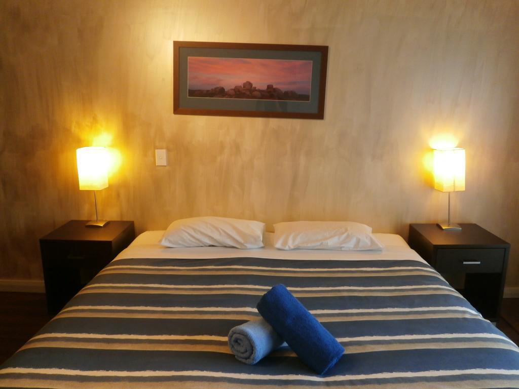 Siesta Villa จินดาไบน์ ภายนอก รูปภาพ